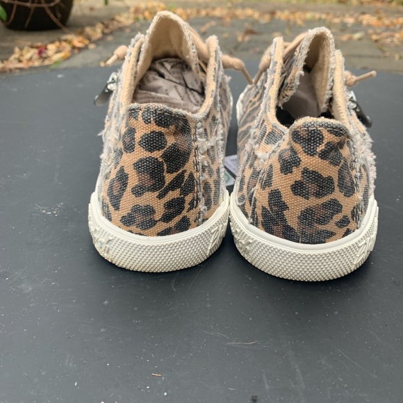 Blowfish Malibu leopard print women’s size 6.5 sneaker. - Picture 6 of 7